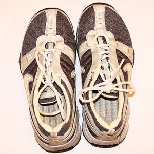 Nike Tennis shoes sz.8